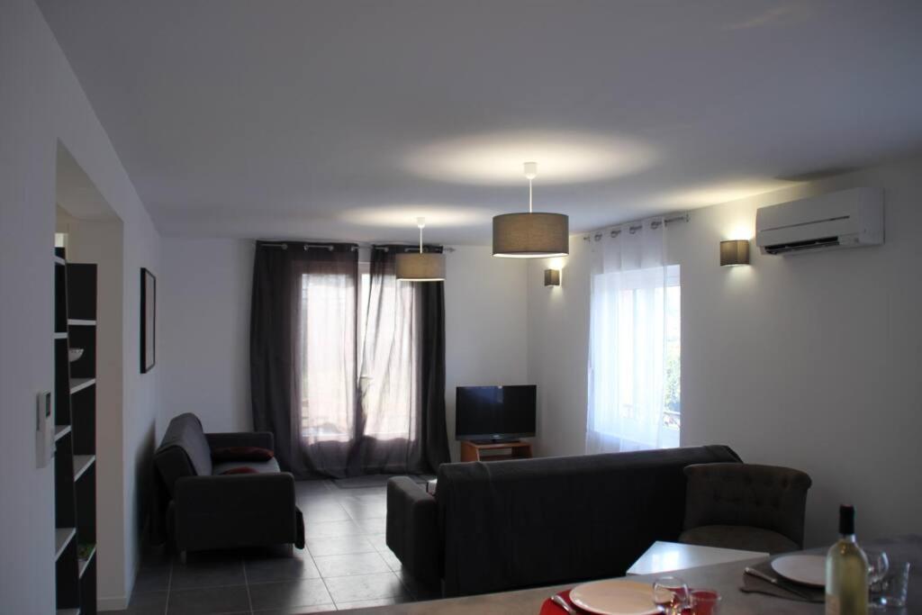 Appart Dans Maison 2 Km De La Plage Villeneuve-Loubet Eksteriør billede
