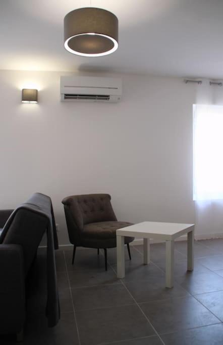 Appart Dans Maison 2 Km De La Plage Villeneuve-Loubet Eksteriør billede