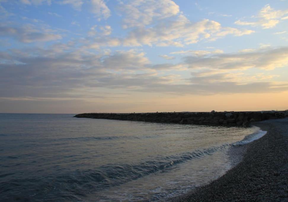 Appart Dans Maison 2 Km De La Plage Villeneuve-Loubet Eksteriør billede